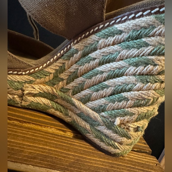 Tory Burch Espadrilles Wedges - Picture 11 of 12